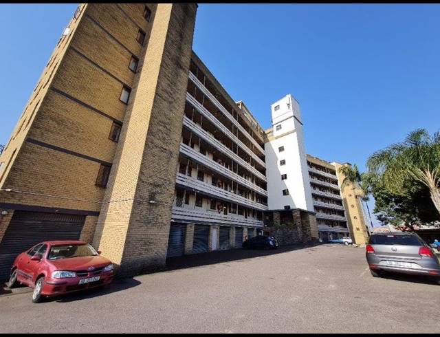 1 BEDROOM FLAT SOLD IN PINETOWN CENTRAL